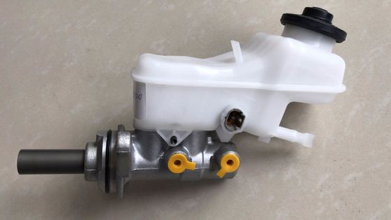 47201-12B20 47201-09680 47201-09331 FITS TOYOTA 47201-12B20 2ZRFE Sottoinsieme del cilindro del freno 47201-12B20 Fit FITS TOYOTA Corolla